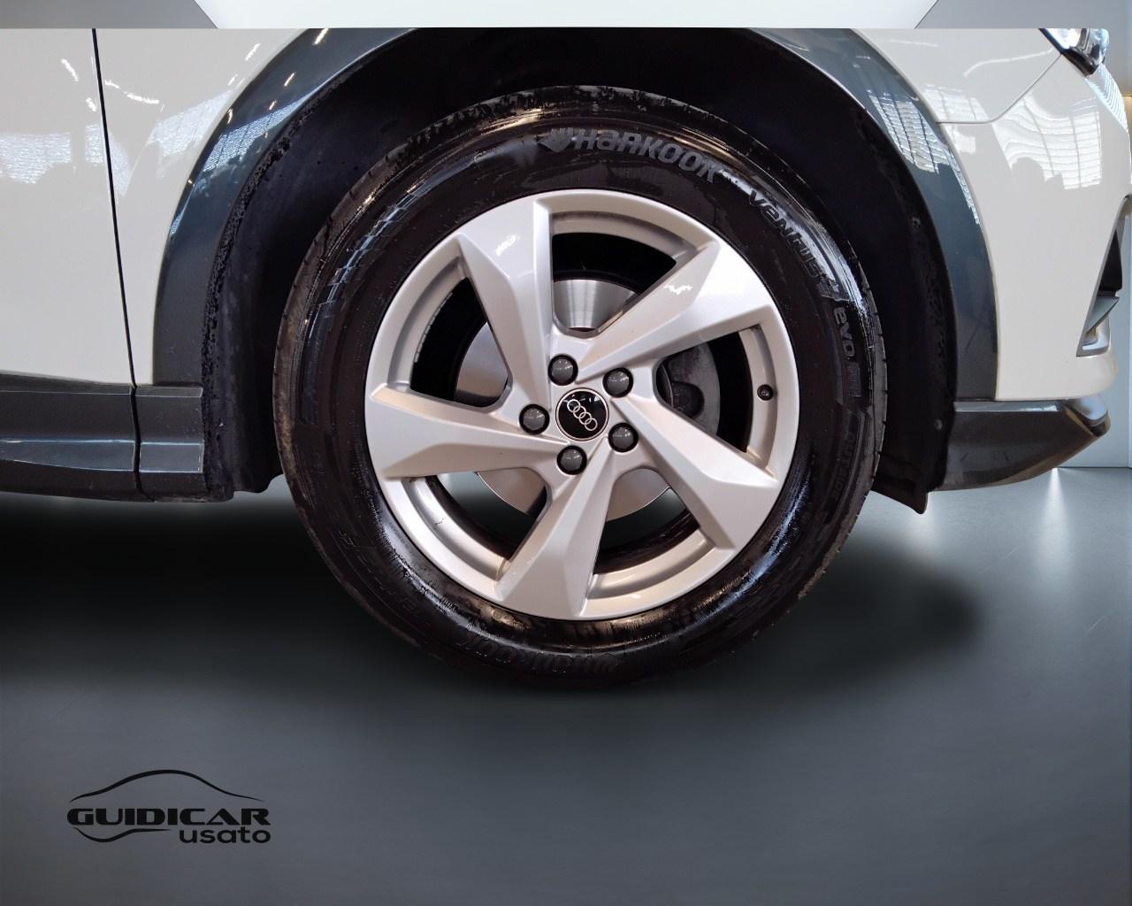 AUDI Q3 II 2018 - Q3 35 2.0 tdi Business Advanced
