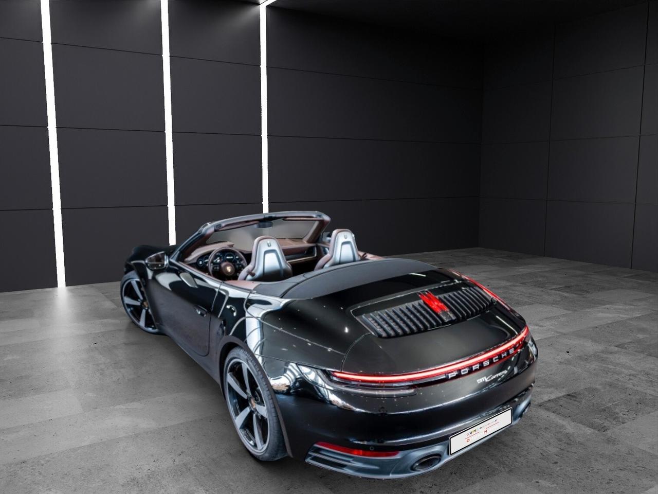 Porsche 911 Carrera Cabriolet