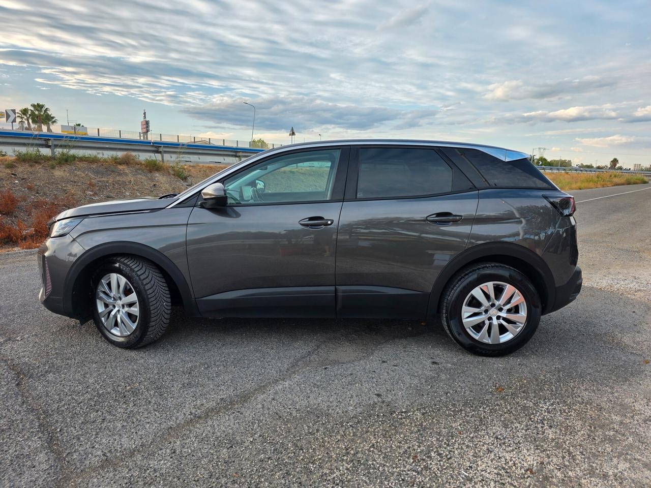 Peugeot 3008 BlueHDi 130 S&S EAT8 Active Pack