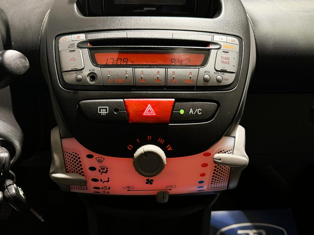 Toyota Aygo 1.0 5 PORTE CONNECT NAVI UNICO PROPRIE