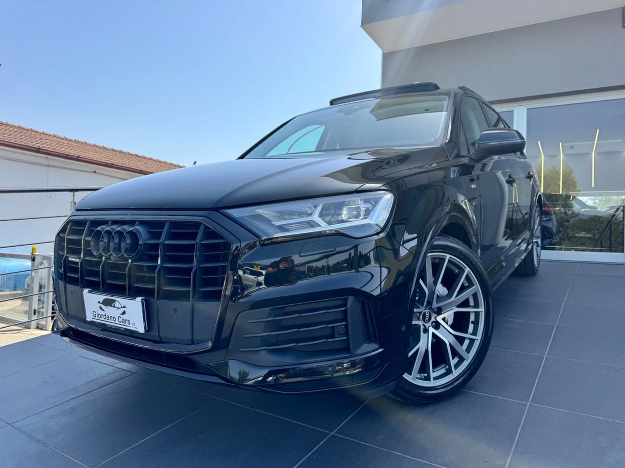Audi Q7 50 TDI quattro tiptronic s line plus tetto apribile ita