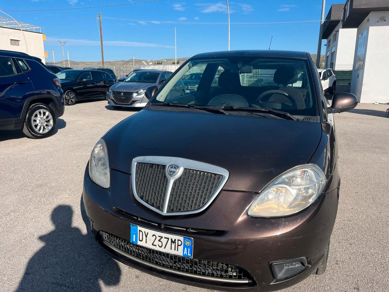 Lancia Ypsilon 1.4 Argento Ecochic GPL