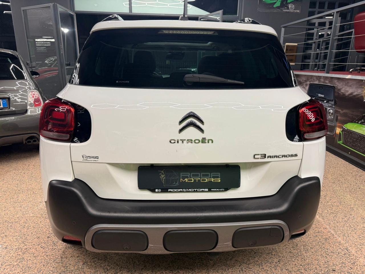 Citroen C3 Aircross C3 Aircross BlueHDi 100 S&S Shine