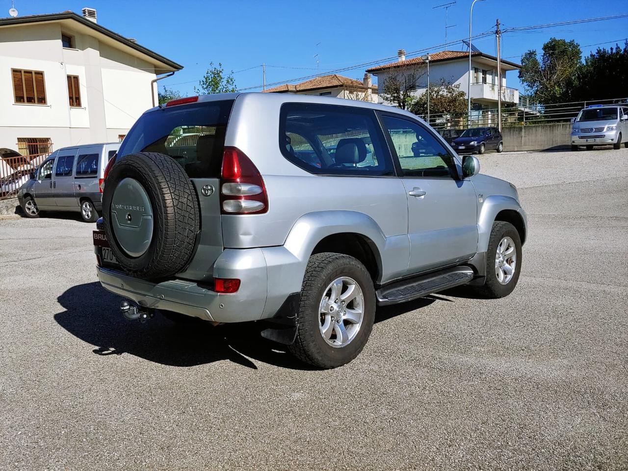 Toyota Land Cruiser 3.0 D-4D 16V cat 3 porte aut. Executive