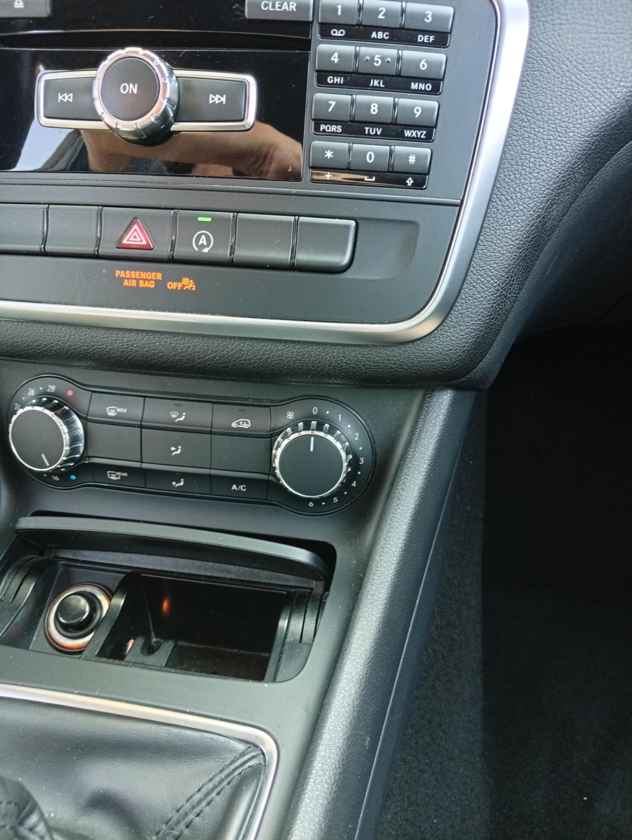 Mercedes-benz GLA 180 d Sport