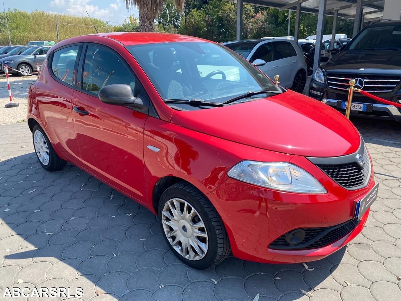 LANCIA - Ypsilon - 1.2 69 CV 5p. S&S Platinum - NE