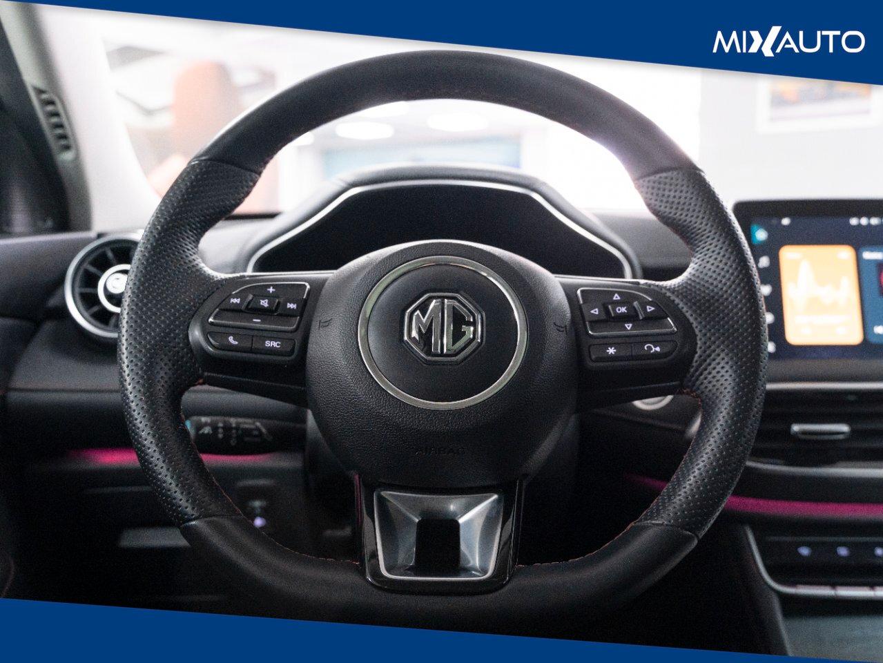 MG HS 1.5T DCT Luxury 2WD AUTO
