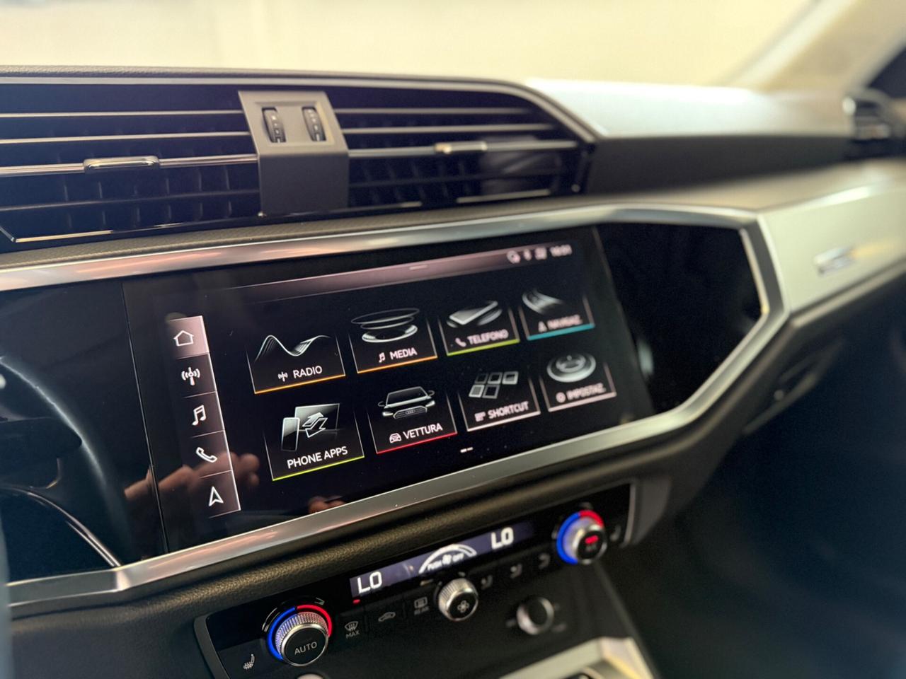 Audi Q3 35 TDI S tronic Business Advanced