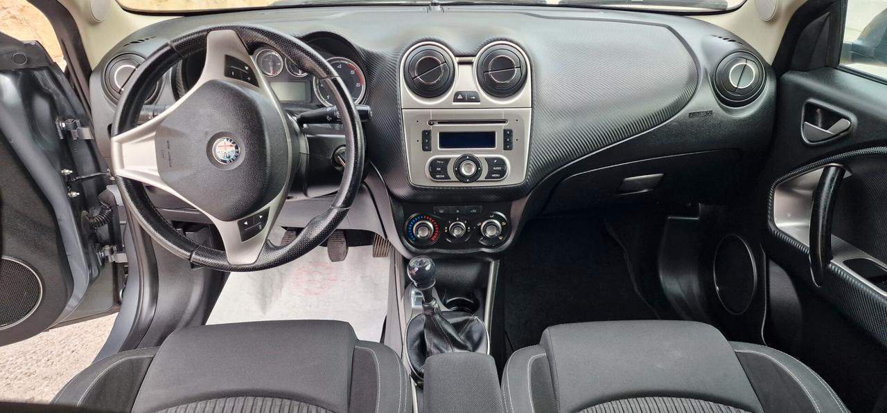 Alfa Romeo MiTo 1.3 JTDm-2 95 CV S&S Distinctive Sport Pack