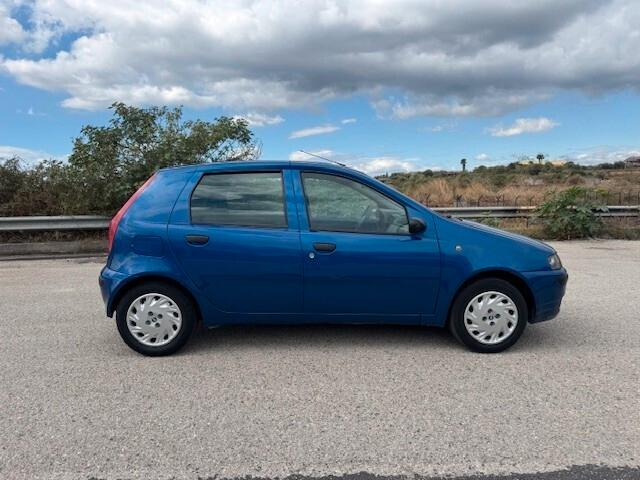 Fiat Punto 1.2i cat 5 porte ELX