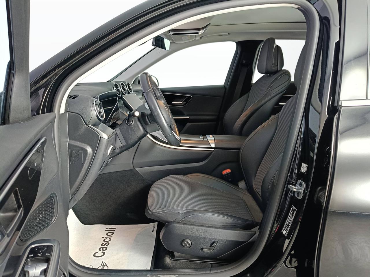 Mercedes-Benz GLC - X254 - GLC 220 d mhev AMG Line Advanced Plus 4matic auto