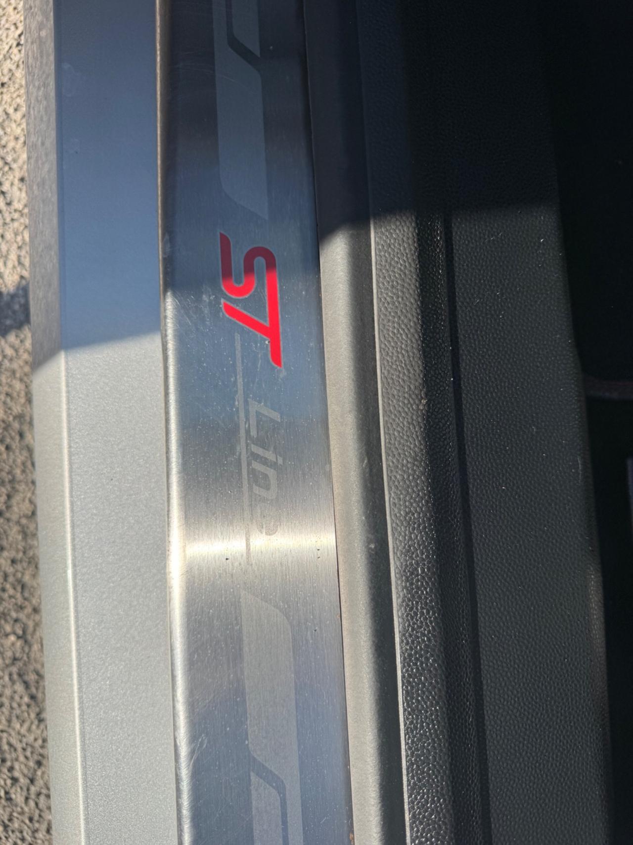 Ford EcoSport 1.0 EcoBoost 100 CV ST-Line 80.000 km