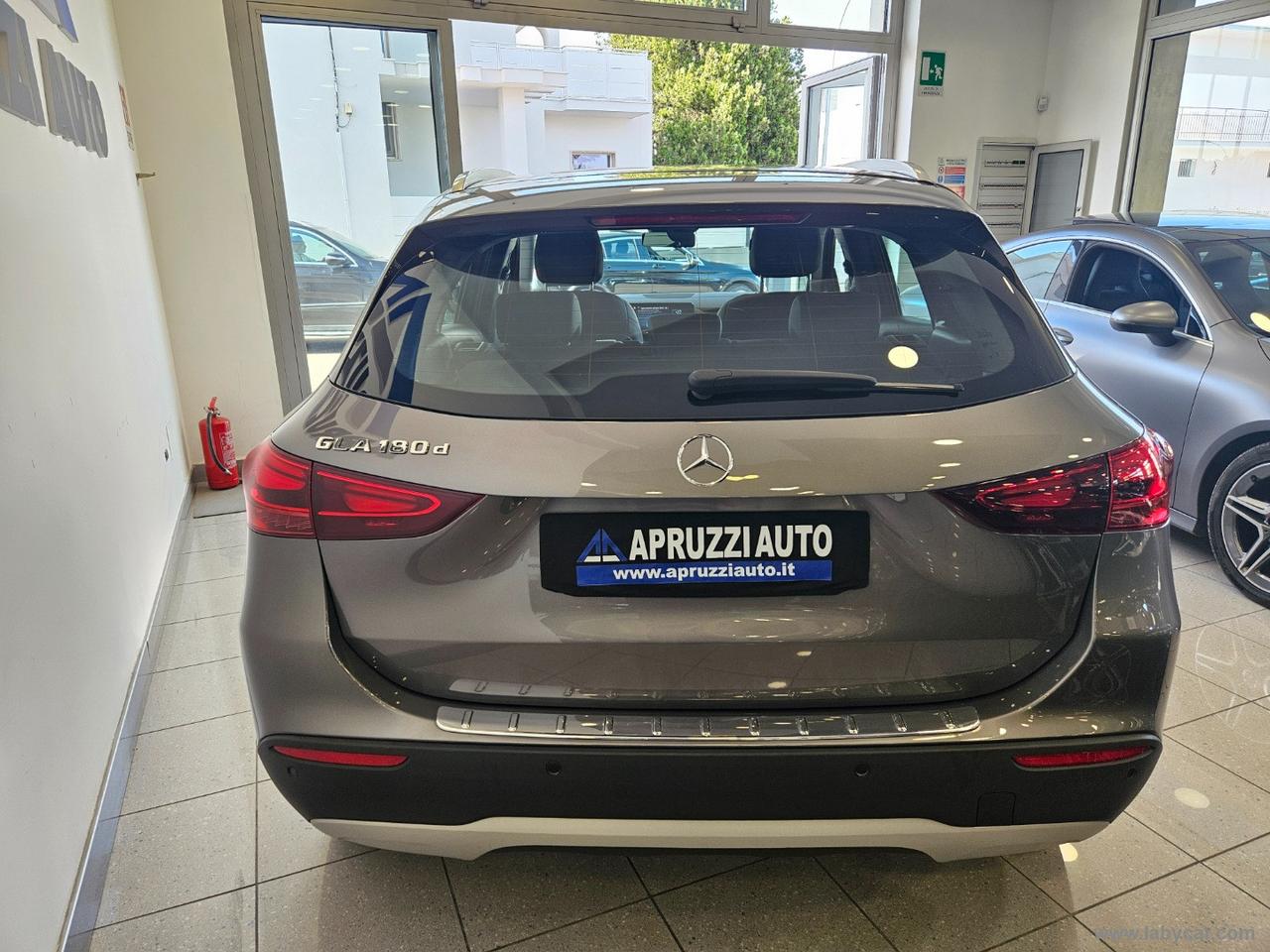 MERCEDES-BENZ GLA 180 d Automatic Advanced