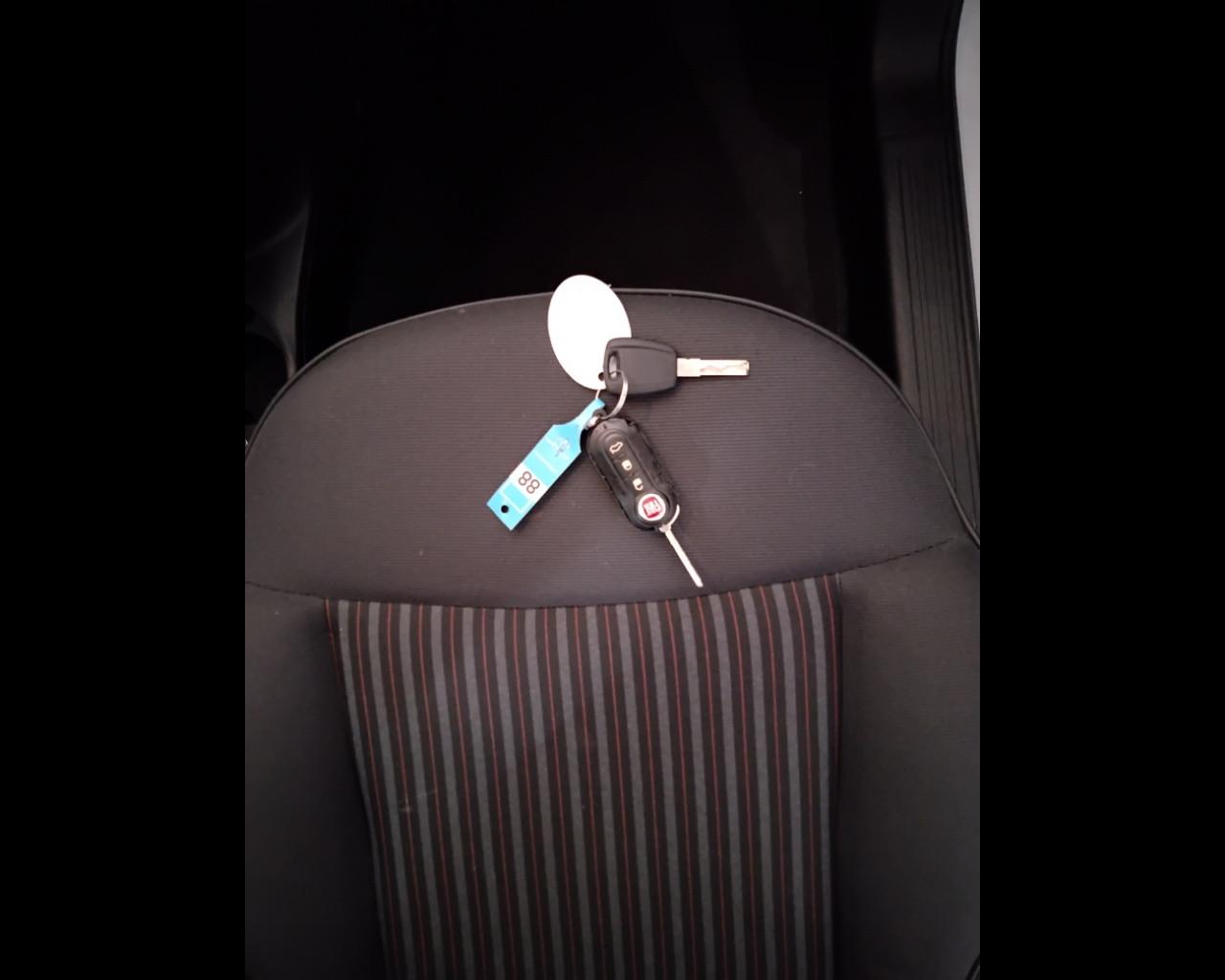 FIAT 500 III 2015 - 500 1.2 Collezione 69cv c/sensori parcheggio