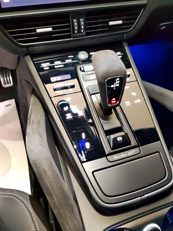 Porsche Cayenne Coupé 4.0 Turbo GT