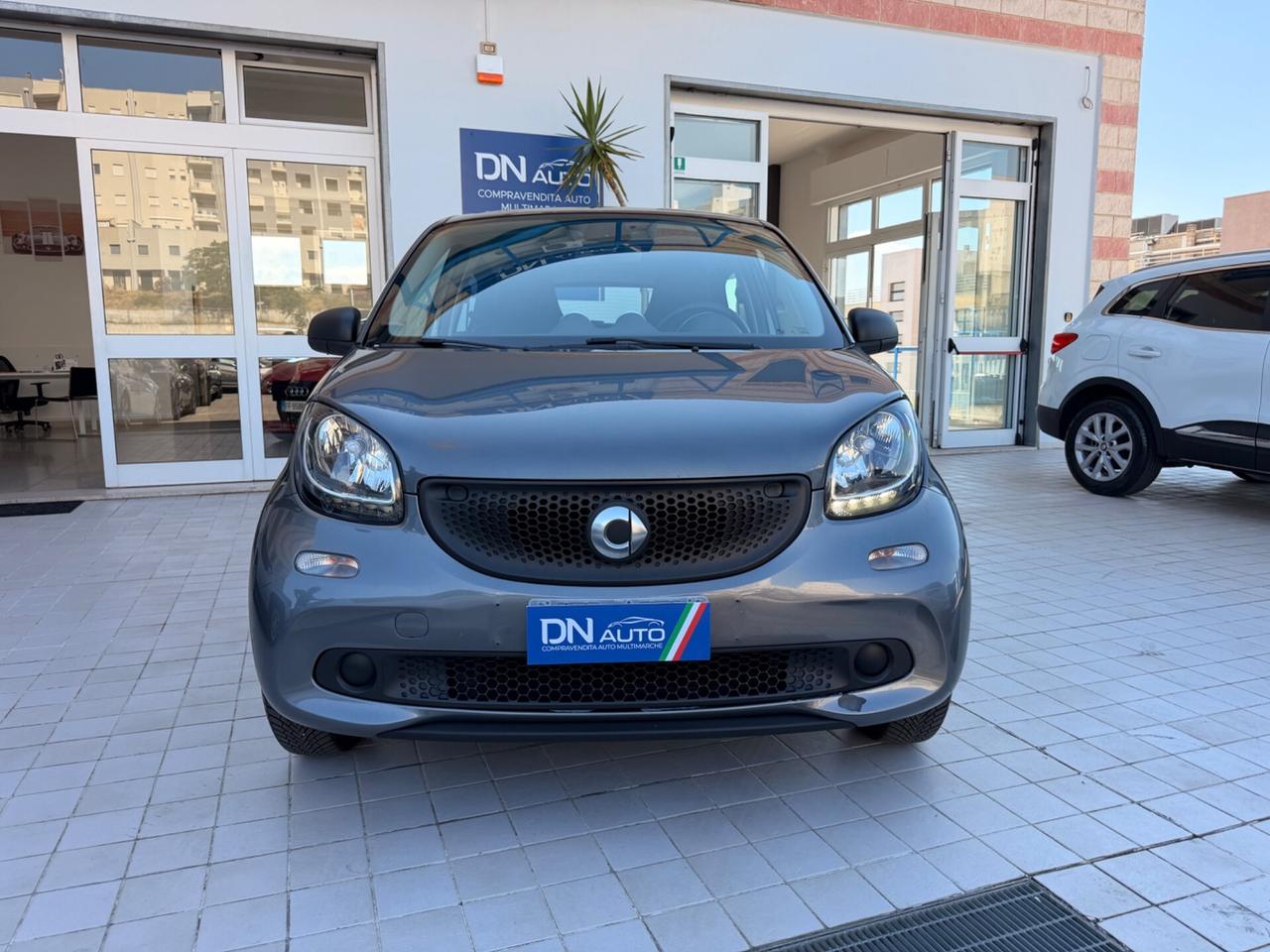 Smart ForFour 70 1.0 Youngster