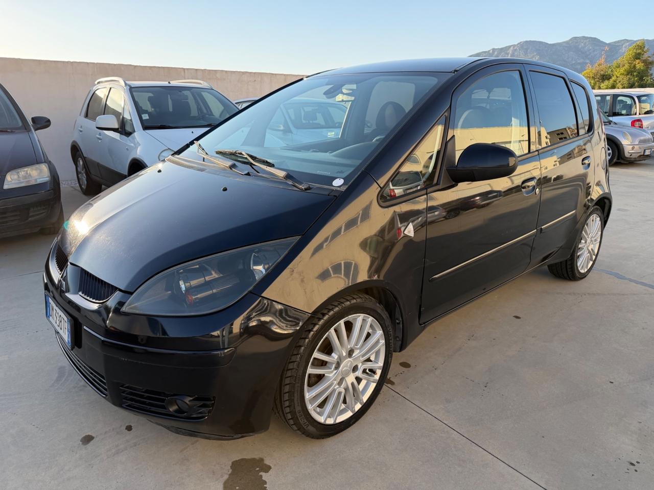 Mitsubishi Colt 1.1 12V 5p. Insport