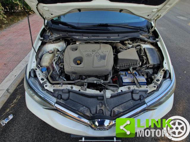 TOYOTA Auris 1.4 D-4D Active