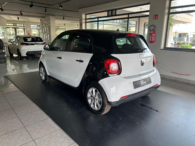 SMART ForFour 70 1.0 Passion