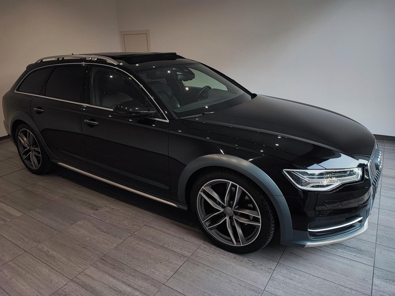 Audi A6 allroad 3.0 TDI S tronic Business Plus FULL OPTIONAL