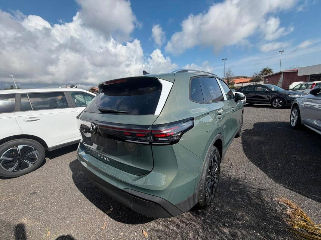 Volkswagen Tiguan 2.0 tdi Elegance 150cv dsg