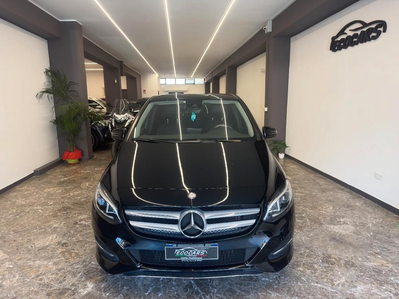 Mercedes-benz B 180 d Premium Restyling - 2016