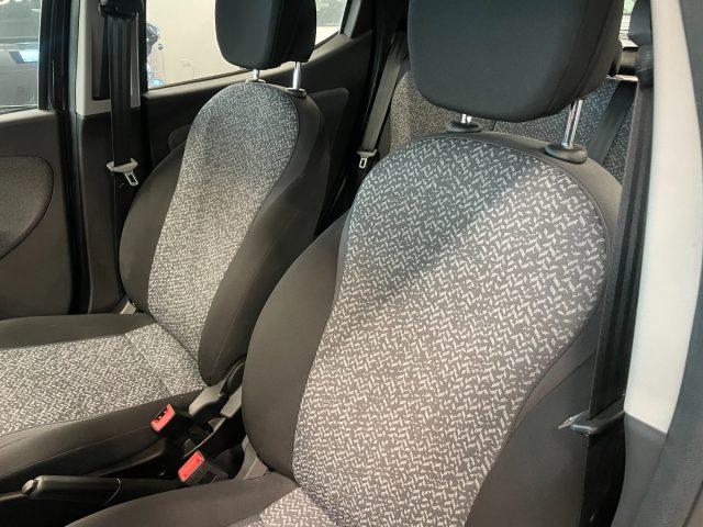 LANCIA Ypsilon 1.0 69 CV Hybrid Silver