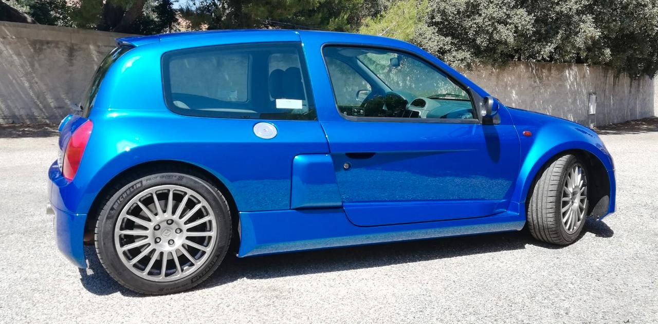 Renault Clio 3.0 V6 24V 3 porte Sport Fase 1