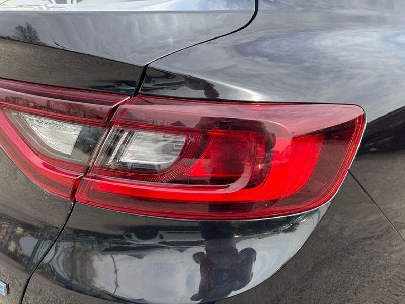 Renault Arkana 1.6 Hybrid E-TECH R.S. LINE