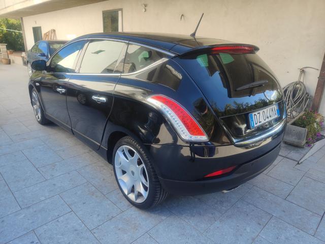 LANCIA Delta 1.4 T-Jet 120 CV Argento GPL