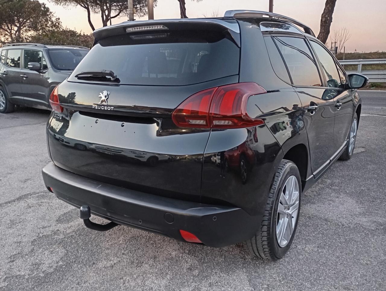 Peugeot 2008 1.6 BlueHDi 100CV Style