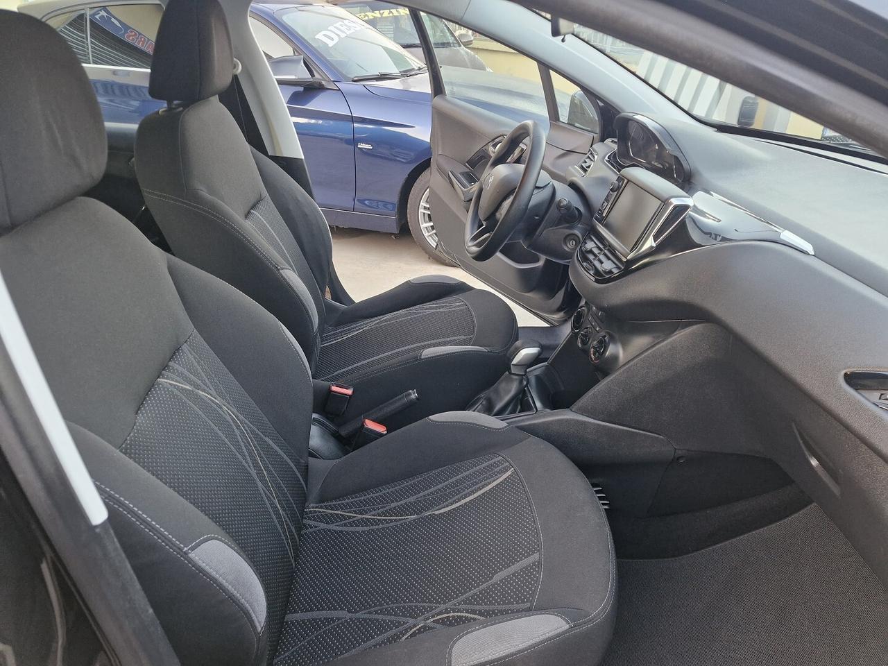 PEUGEOT 208 1.2 VTi 82 CV ALLURE BENZINA 130000KM