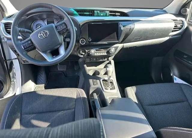 Toyota Hilux 2.8D COMFORT DOUBLE CAB 4X4 AUTO **GANCIO+ACC**