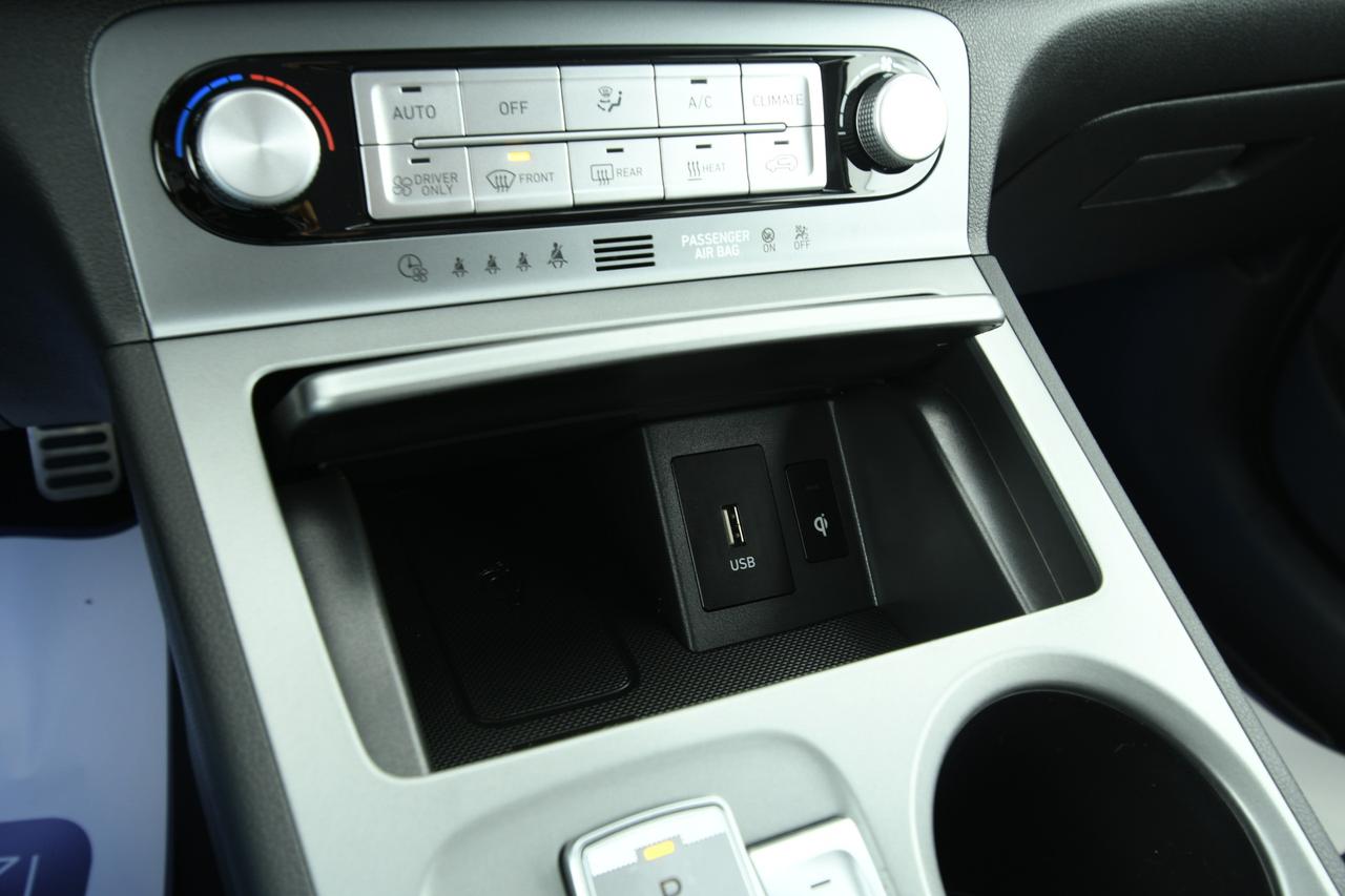 HYUNDAI Kona 64 kWh EV Xline CAMERA+ACC+FULL LED