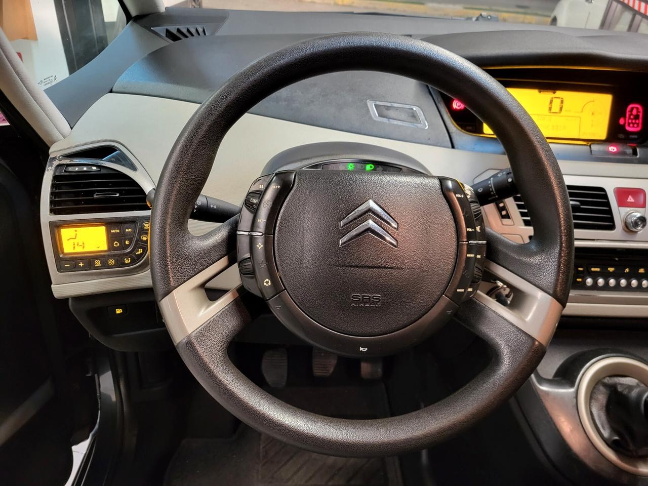 Citroen C4 1.6 HDi 110CV FAP Elegance