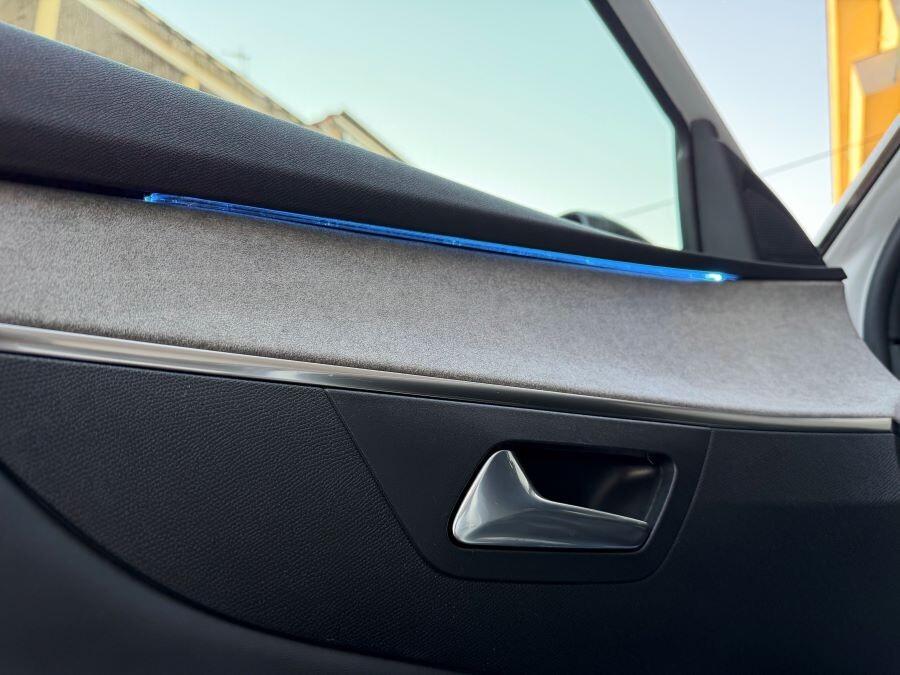 PEUGEOT 3008 1.5 HDI 130 AUTOM GT CERTIFICATA NUOV