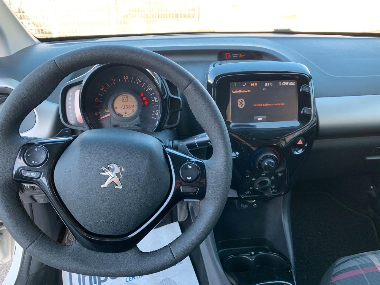 Peugeot 108 5P Allure AUTOMATICA