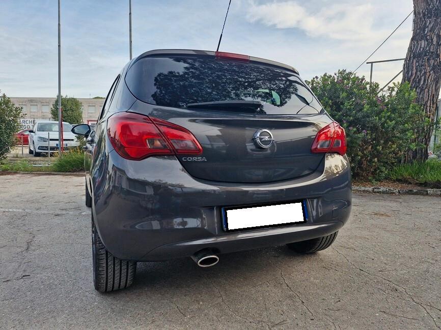 Opel Corsa 1.4 90CV 5 porte n-Joy