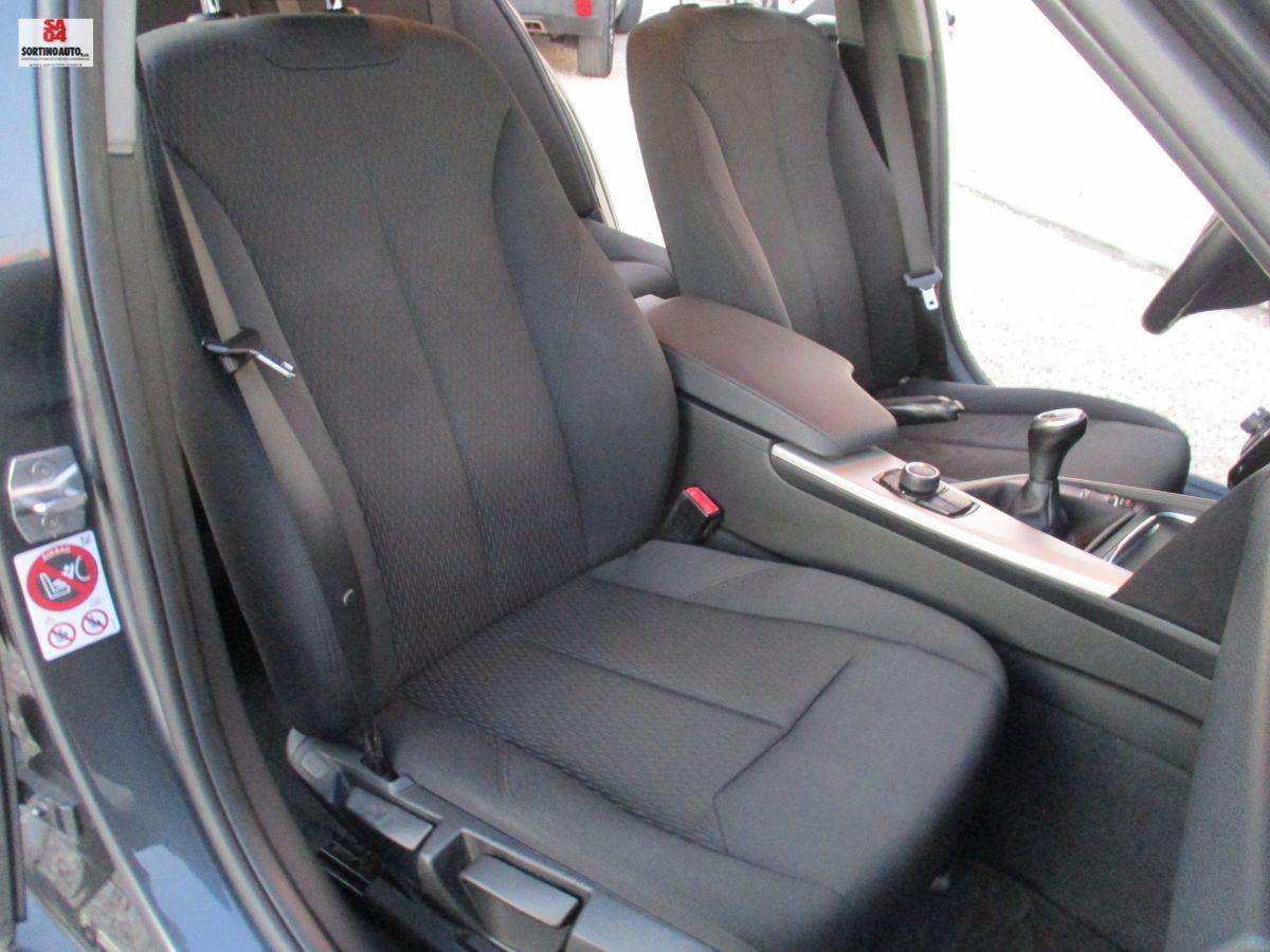 BMW 318d 5P. 2016 KM125000