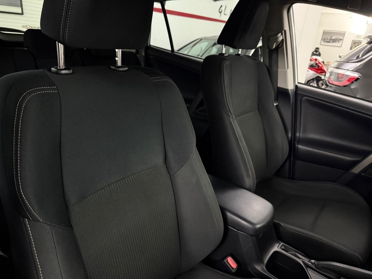 Toyota RAV 4 RAV4 2.2 4WD 150 Cv