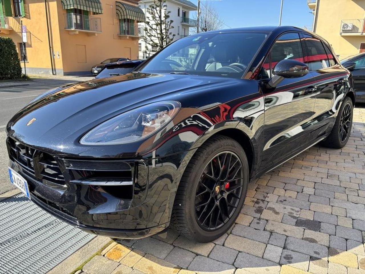 Porsche Macan 2.9 GTS FULL LED-NAVI-TETTO-CAM-20"