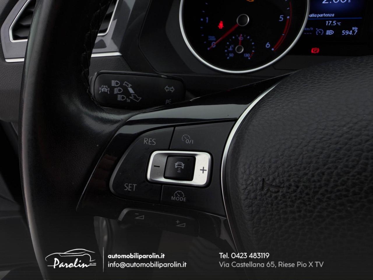 Volkswagen Tiguan 1.6 tdi Sport R-Line LED-CarPlay-19''