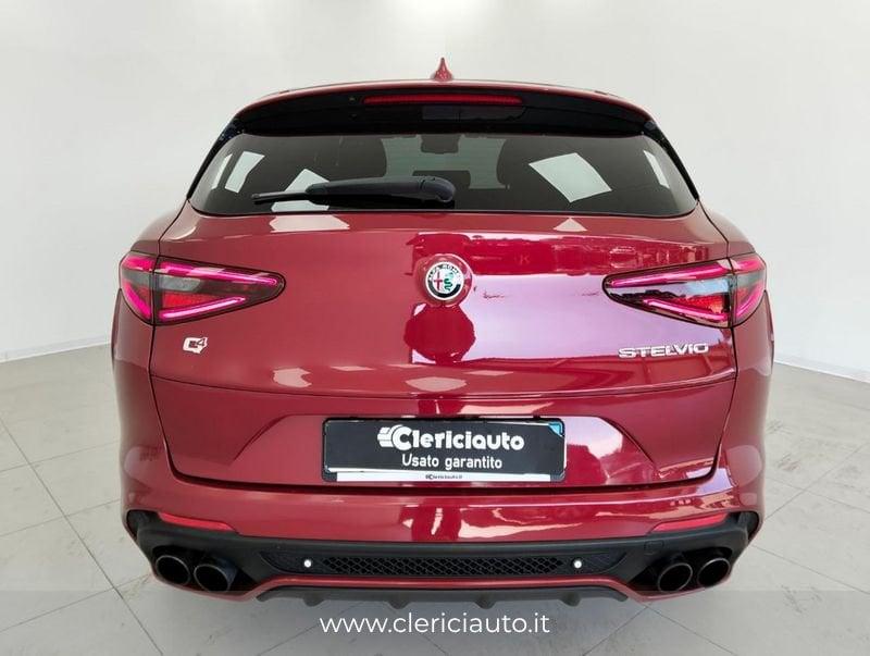 Alfa Romeo Stelvio 2.9 Bi-Turbo V6 510 CV AT8 Quadrifoglio