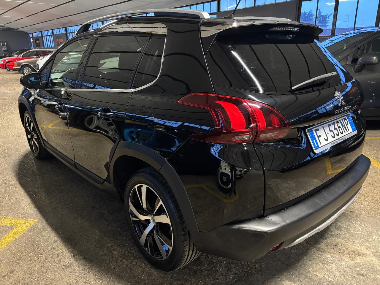 Peugeot 2008 1.2 PureTech Turbo 110CV S&S Allure
