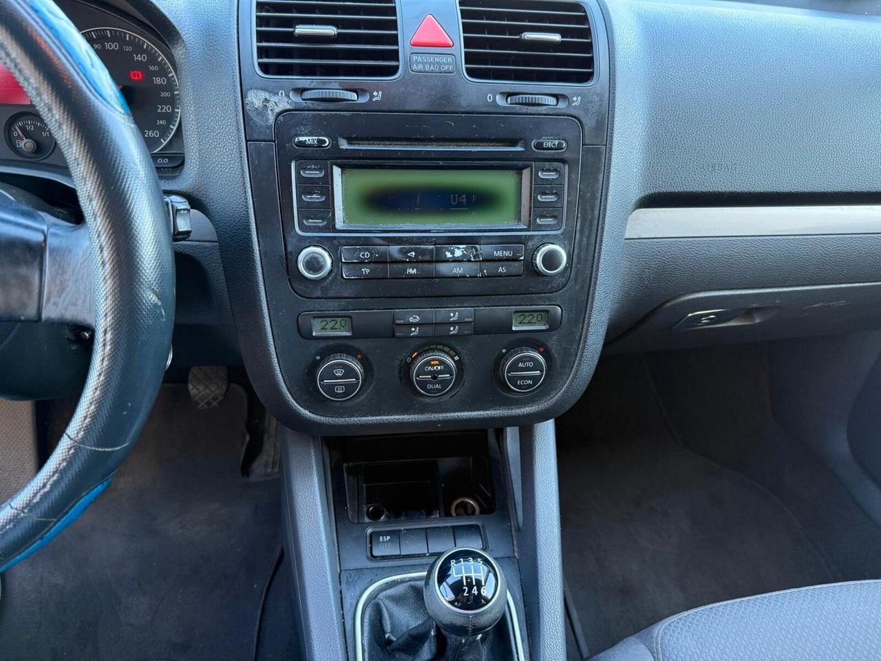Volkswagen Golf 1.9 TDI 5p. Sportline