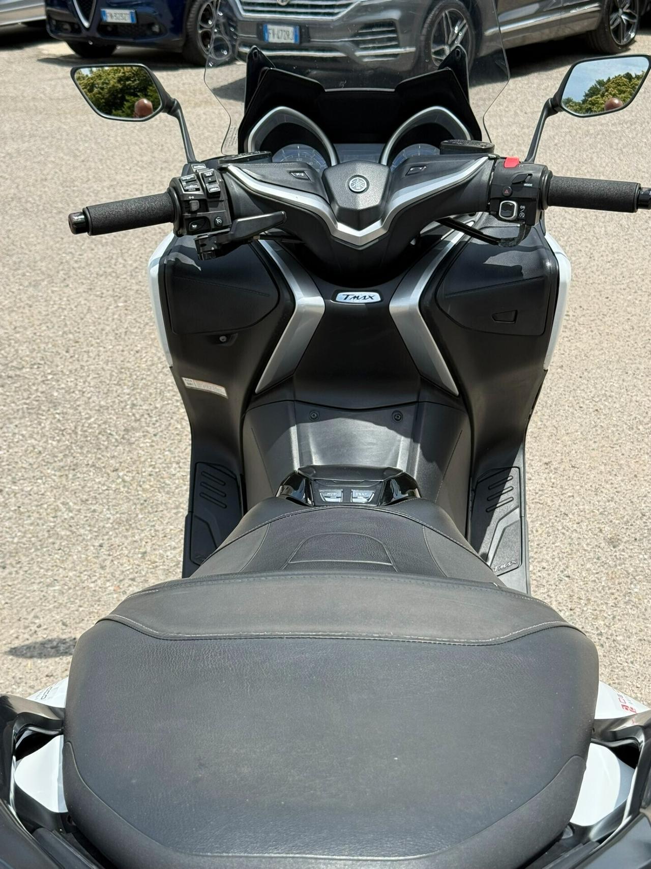 Yamaha T Max 530