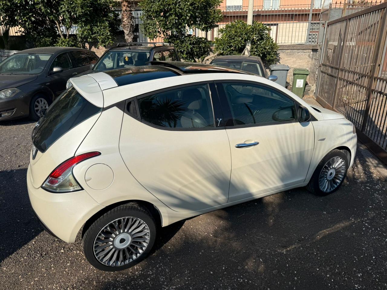 Lancia Ypsilon 1.3 MJT 16V 95 CV 5 porte S&S Platinum