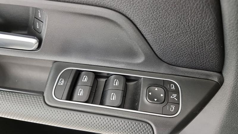 Mercedes-Benz Classe GLB 180 d Automatic Business Extra 7 posti