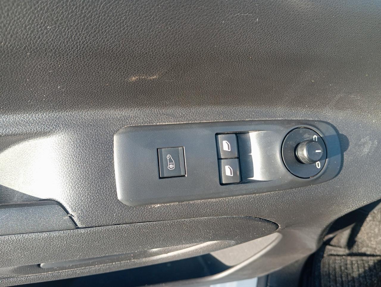 Fiat Doblo III van 1.5 bluehdi 100cv