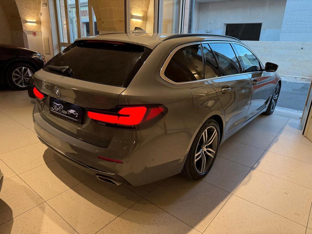 BMW 520D TOURING LUXURY 2.0 MHEV 190CV X-DRIVE PELLE NAVI CAM ANNO 2022